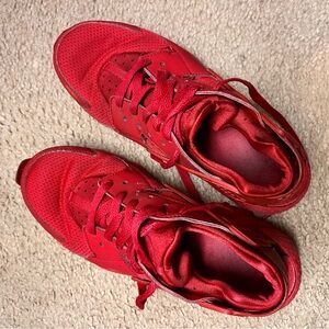 USED Nike Air Huarache “Triple Red” Sneakers | Youth 6Y